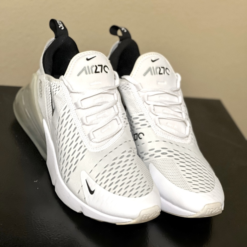 NIKE AIR PRO MAX 270